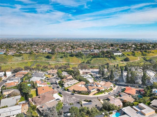 4701 Don Miguel, Los Angeles, CA 90008