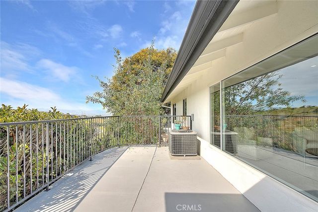 4701 Don Miguel, Los Angeles, CA 90008