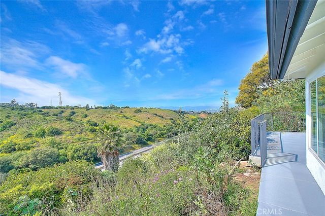 4701 Don Miguel, Los Angeles, CA 90008