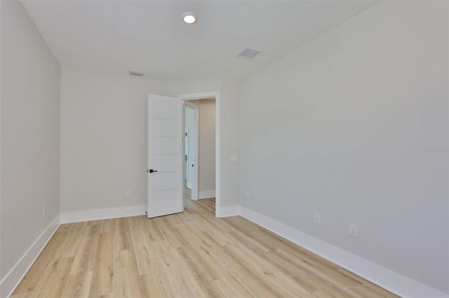 3223 W PAXTON AVENUE, Tampa, FL 33611