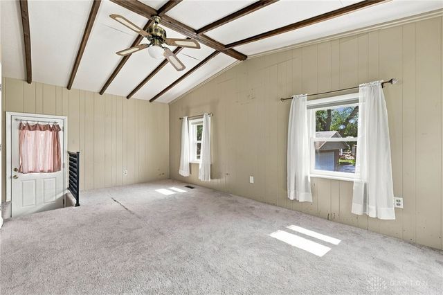 250 S Xenia Drive, Enon Vlg, OH 45323