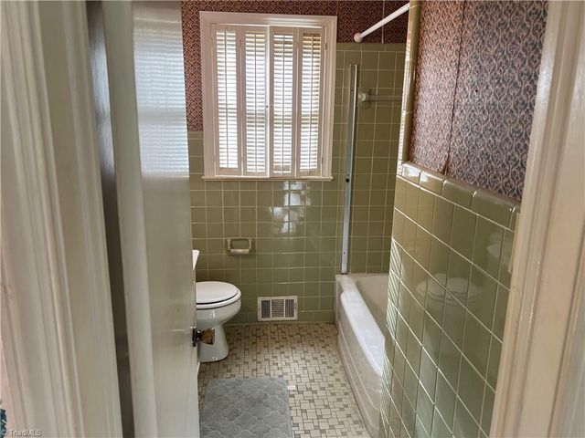 2183 Rowe Road, Lexington, NC 27295