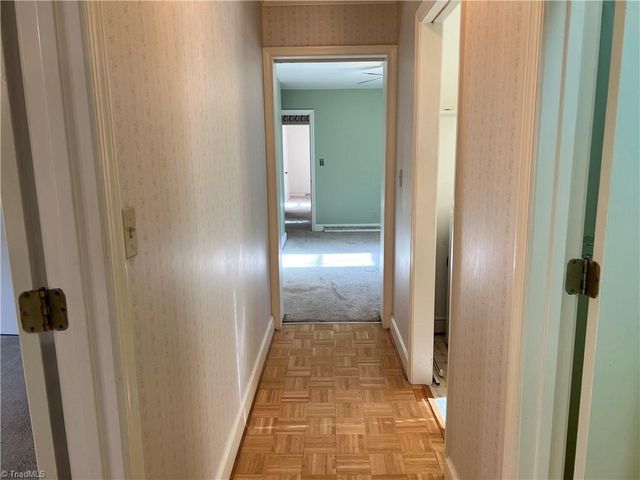 2183 Rowe Road, Lexington, NC 27295