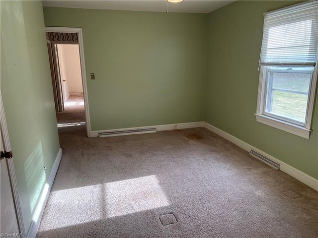 2183 Rowe Road, Lexington, NC 27295