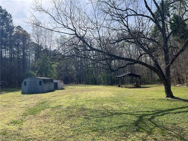 2183 Rowe Road, Lexington, NC 27295