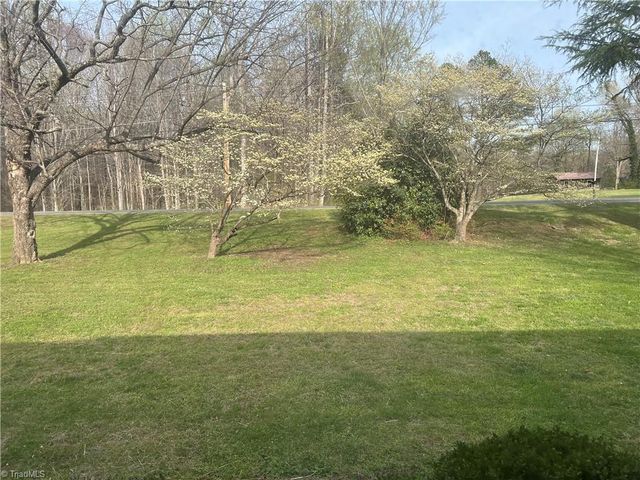 2183 Rowe Road, Lexington, NC 27295