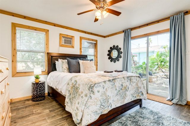 2114 57th Street, Galveston, TX 77551