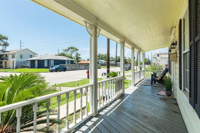 2114 57th Street, Galveston, TX 77551