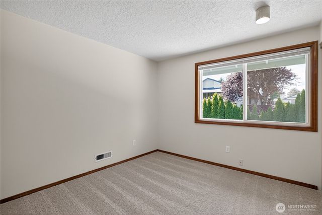 614 SE 130th, Vancouver, WA 98683