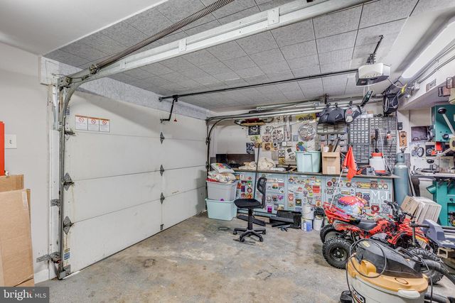 223 FAIRMOUNT AVE, Blackwood, NJ 08012