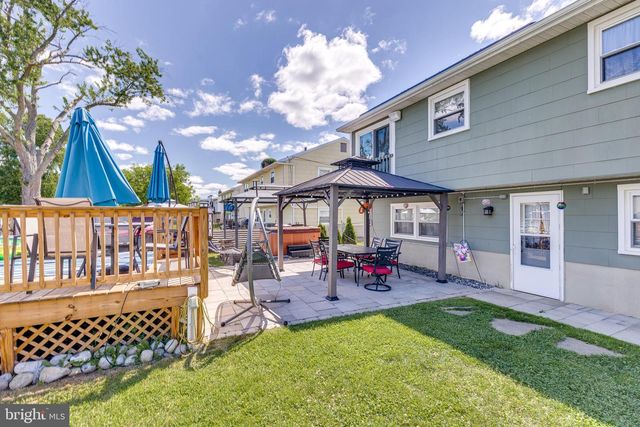 223 FAIRMOUNT AVE, Blackwood, NJ 08012