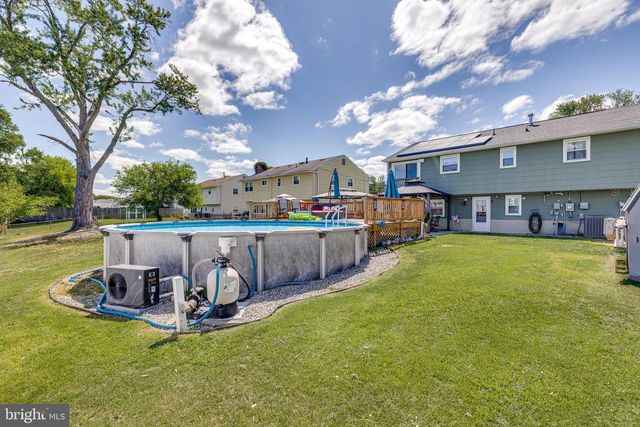 223 FAIRMOUNT AVE, Blackwood, NJ 08012