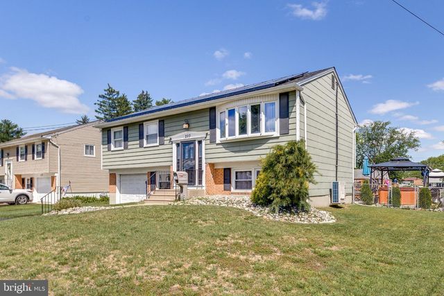 223 FAIRMOUNT AVE, Blackwood, NJ 08012