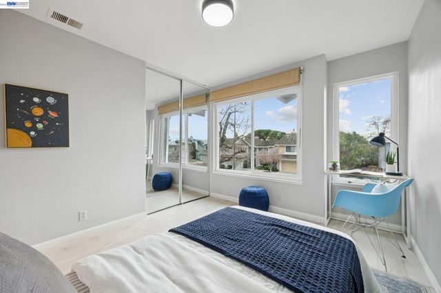 30 30 Sea Brg, Alameda, CA 94502