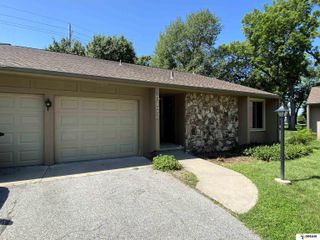 5172 S 150 Plaza # D 2-D, Omaha, NE 68137