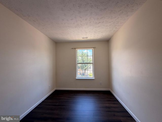 107 STAFFORD MEWS LN, Stafford, VA 22556