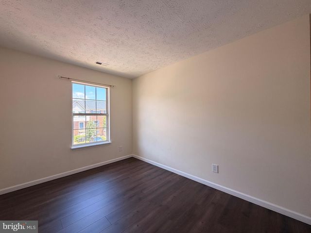 107 STAFFORD MEWS LN, Stafford, VA 22556