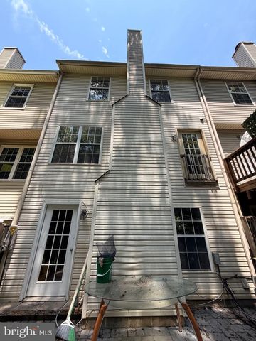 107 STAFFORD MEWS LN, Stafford, VA 22556