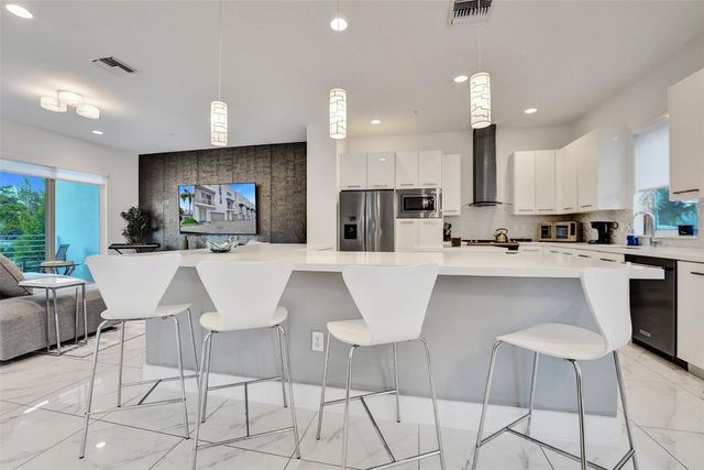 1371 N Ocean Boulevard, Pompano Beach, FL 33062