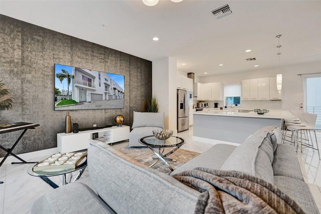 1371 N Ocean Boulevard, Pompano Beach, FL 33062