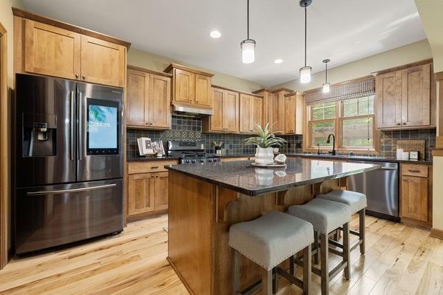 16958 Dynamic Drive, Lakeville, MN 55044