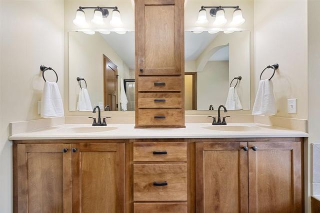 16958 Dynamic Drive, Lakeville, MN 55044