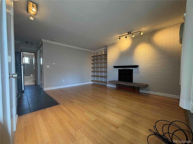 1140 N Downing St 304, Denver, CO 80218