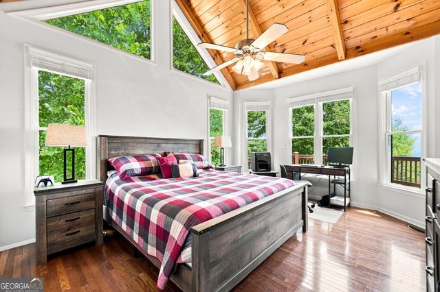 189 Trails End Ridge, Ellijay, GA 30540