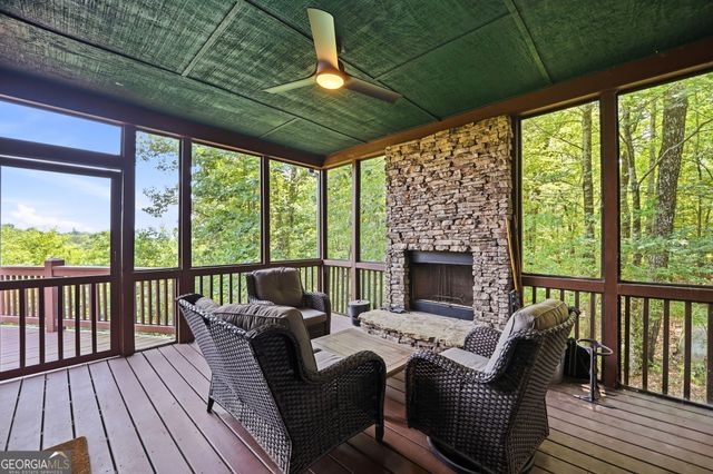 189 Trails End Ridge, Ellijay, GA 30540