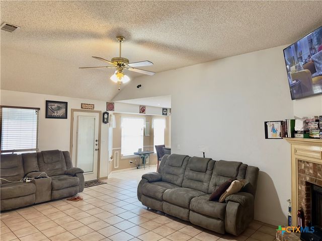 2405 Huckleberry Drive, Killeen, TX 76549