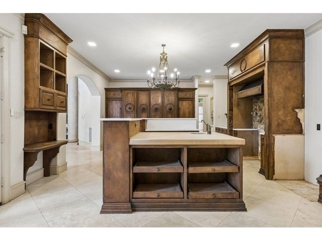 6917 Forest Glen Drive, Dallas, TX 75230