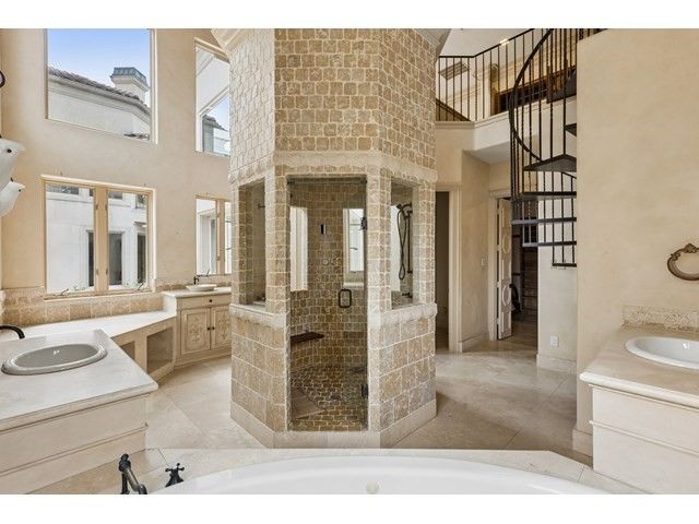 6917 Forest Glen Drive, Dallas, TX 75230