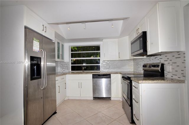 13224 SW 111th Ter 5-3, Miami, FL 33186