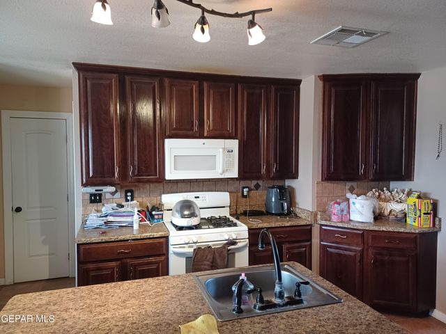 14151 BUFFALO BILL Drive, El Paso, TX 79938