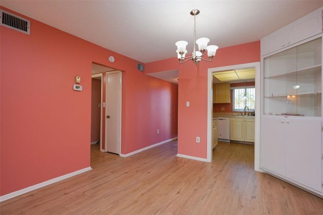 3607 LAKE BAYSHORE DRIVE 312, Bradenton, FL 34205