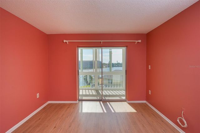 3607 LAKE BAYSHORE DRIVE 312, Bradenton, FL 34205