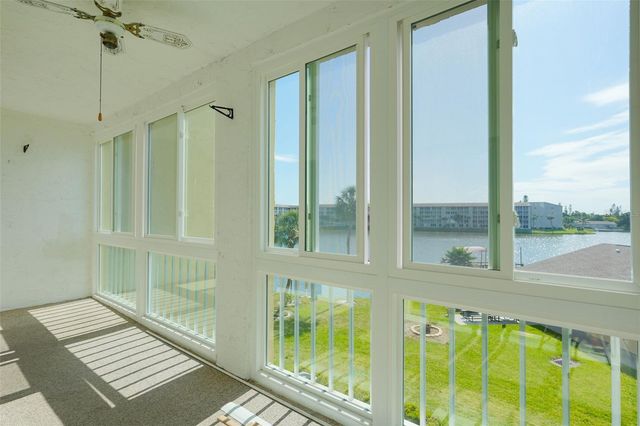 3607 LAKE BAYSHORE DRIVE 312, Bradenton, FL 34205