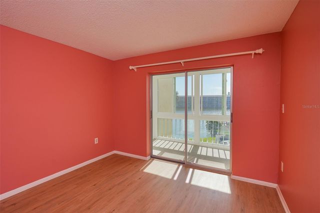 3607 LAKE BAYSHORE DRIVE 312, Bradenton, FL 34205