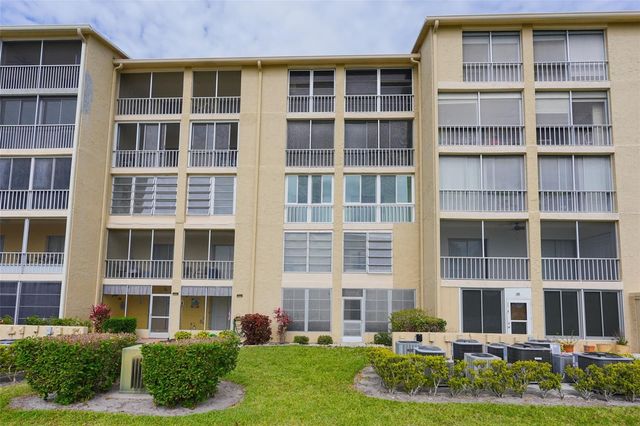 3607 LAKE BAYSHORE DRIVE 312, Bradenton, FL 34205