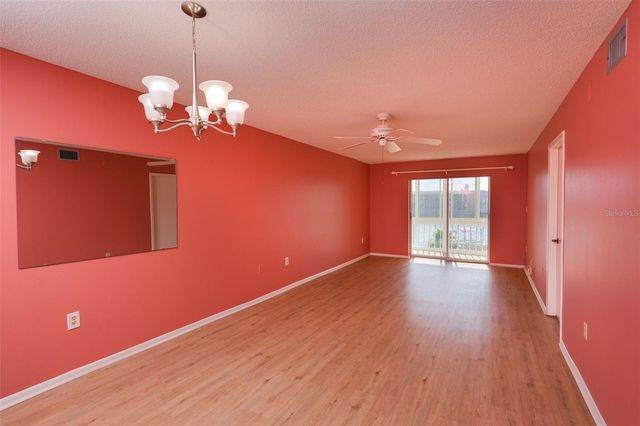 3607 LAKE BAYSHORE DRIVE 312, Bradenton, FL 34205