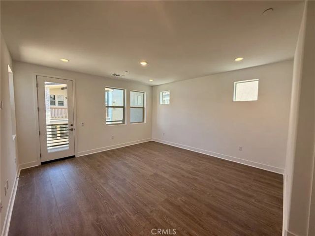 27415 Creekwood Lane, Valencia, CA 91381