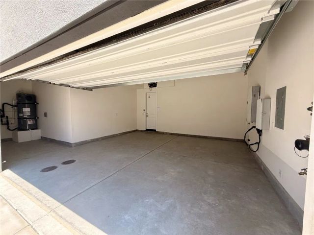 27415 Creekwood Lane, Valencia, CA 91381