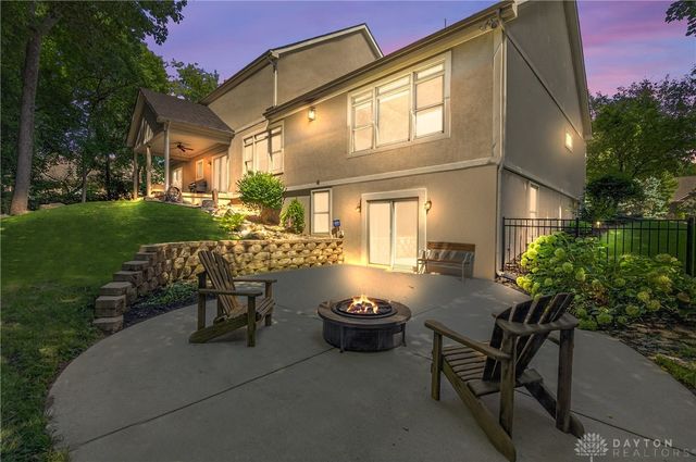 2298 Crestridge Drive, Butler Twp, OH 45414