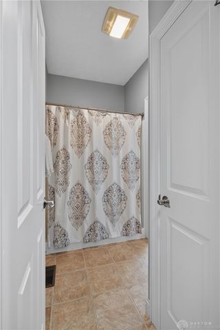 2298 Crestridge Drive, Butler Twp, OH 45414