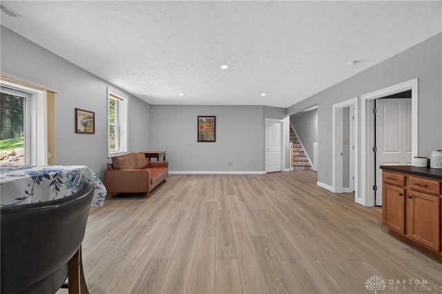2298 Crestridge Drive, Butler Twp, OH 45414