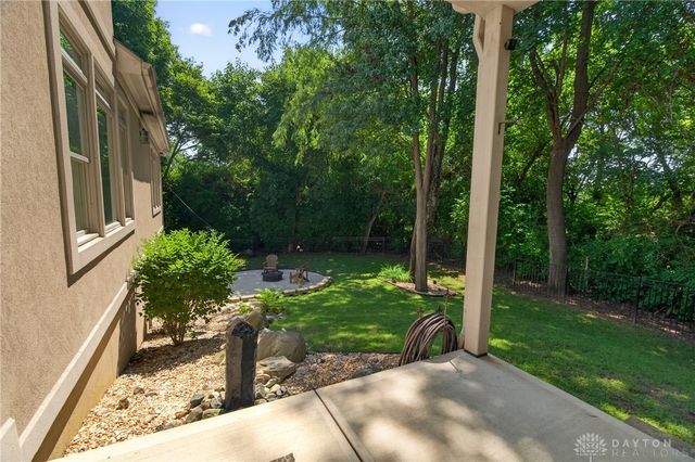 2298 Crestridge Drive, Butler Twp, OH 45414