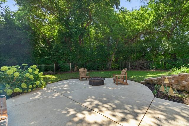 2298 Crestridge Drive, Butler Twp, OH 45414