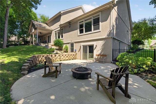 2298 Crestridge Drive, Butler Twp, OH 45414
