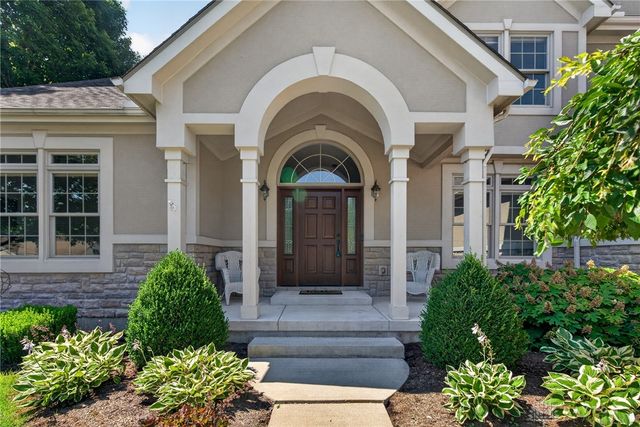 2298 Crestridge Drive, Butler Twp, OH 45414