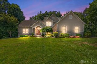 2298 Crestridge Drive, Butler Twp, OH 45414